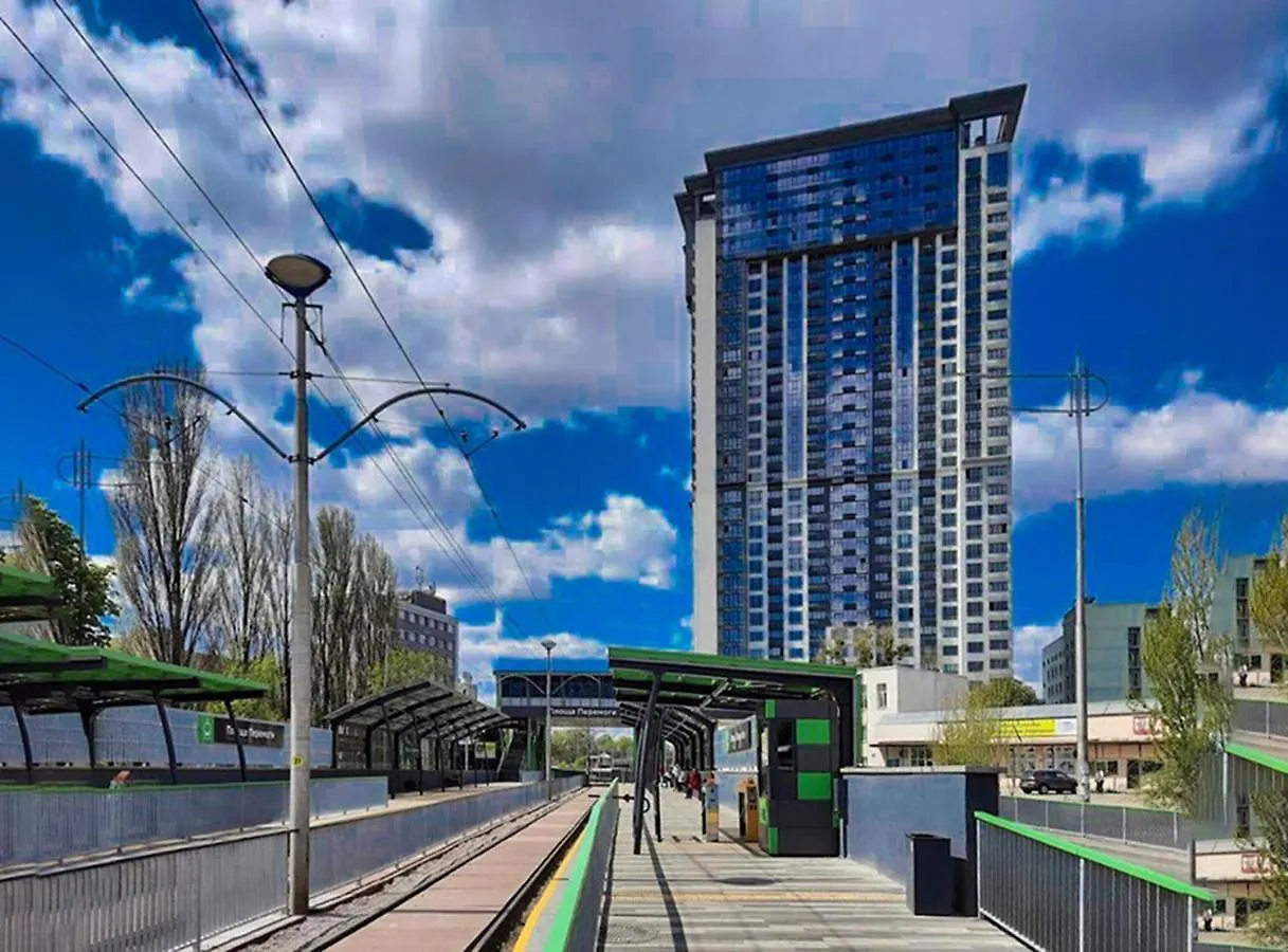 Victory-21 Luxury Apartment Center كييف