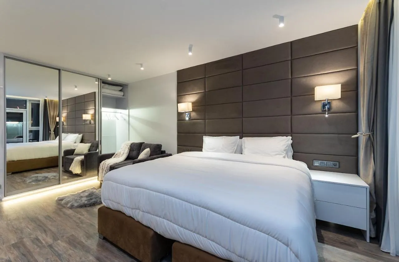 Victory-21 Luxury Apartment Center キエフ
